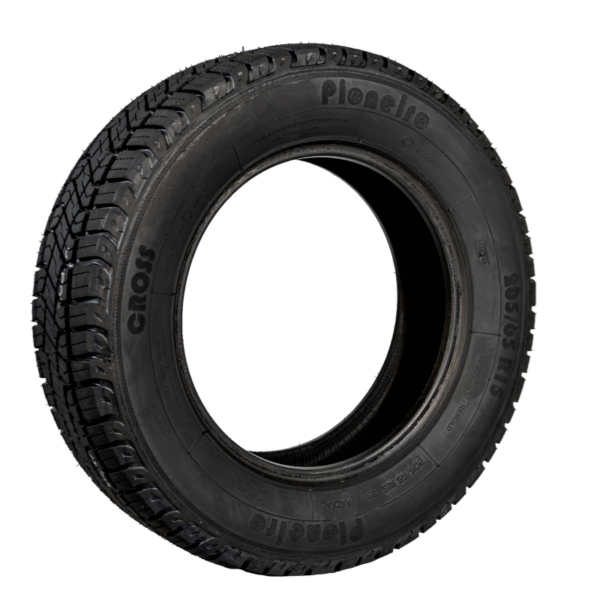 Pneu 205/65 R15 - CROSS